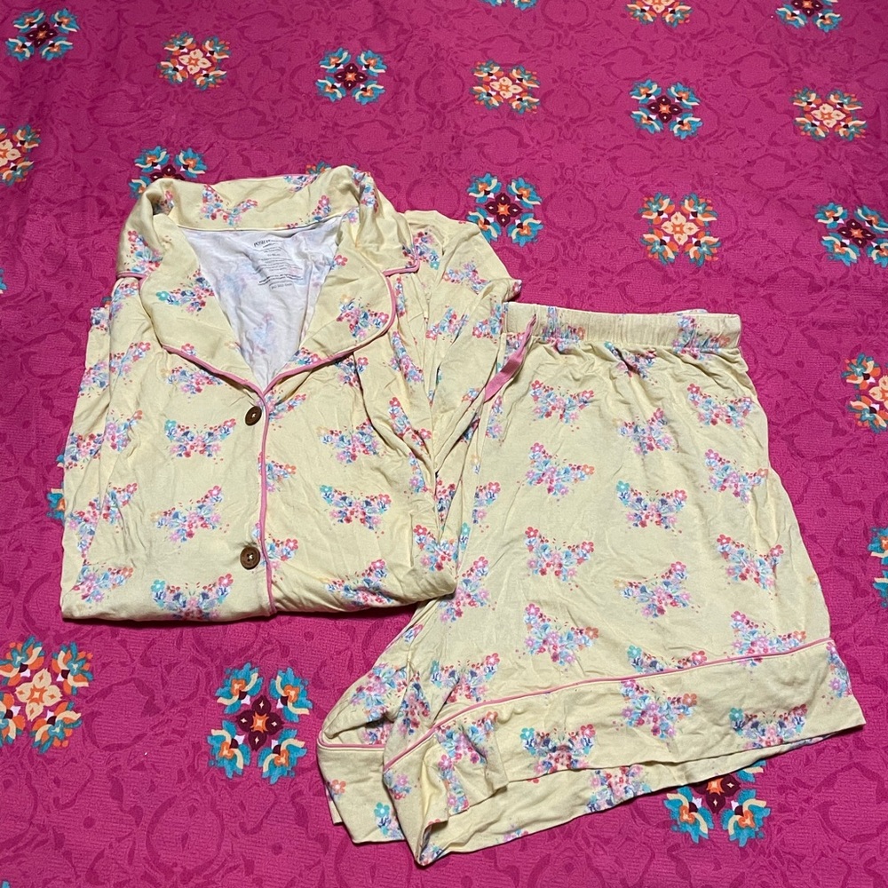 Posh peanut momma lounge set in Keira